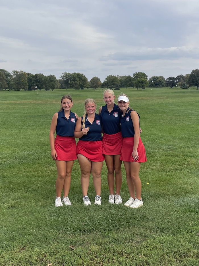 Girls Golf at EMC